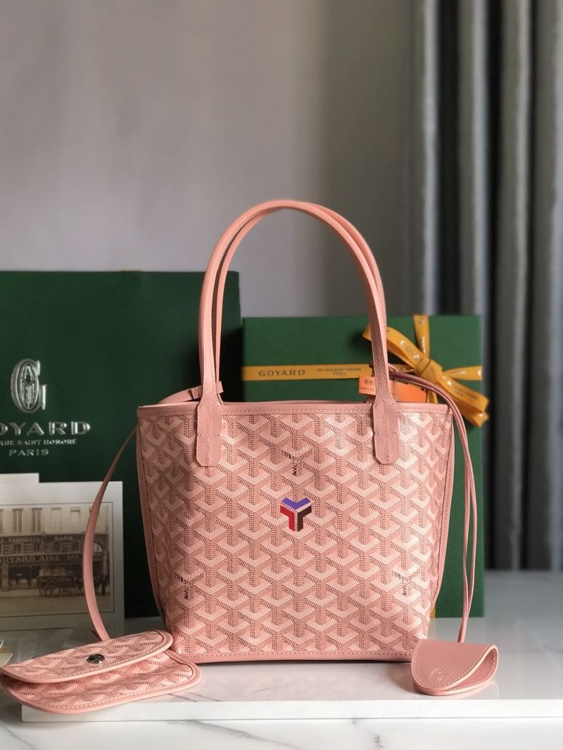 Goyard Shopping Bags